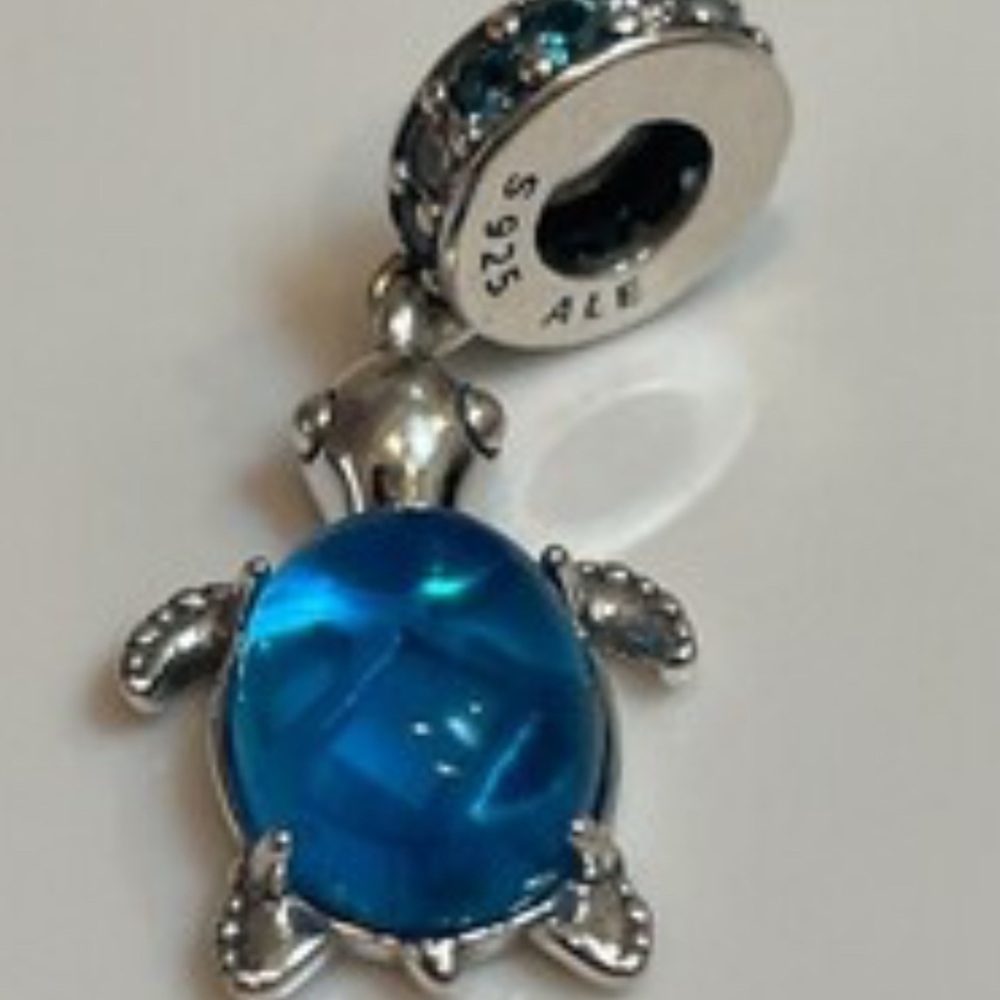 Pandora Murano Glass Sea Turtle Dangle Charm - Picture 2 of 4